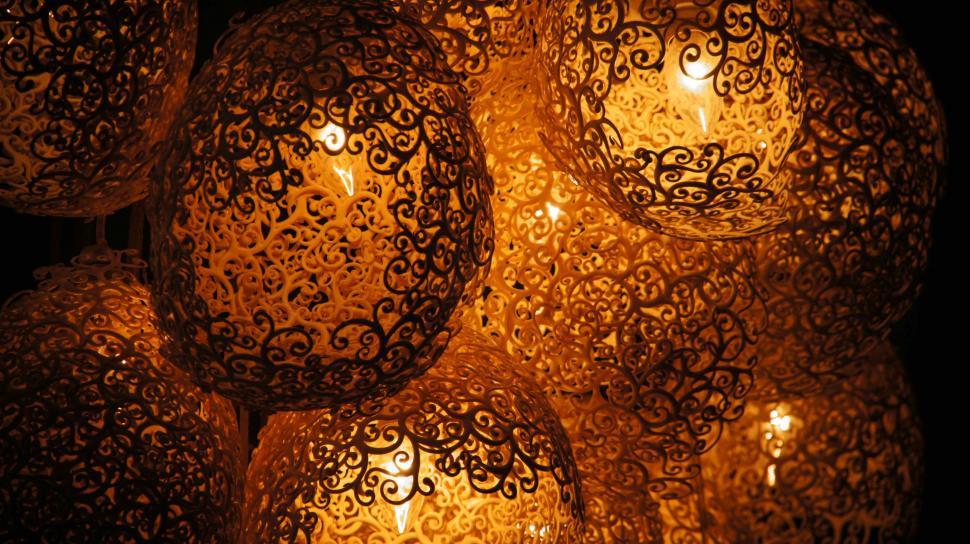 Free Image of Spectacular Chandelier  