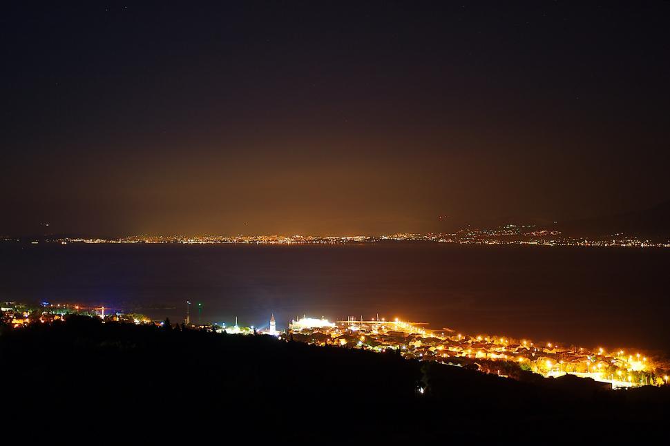 Free Image of Night seascape 