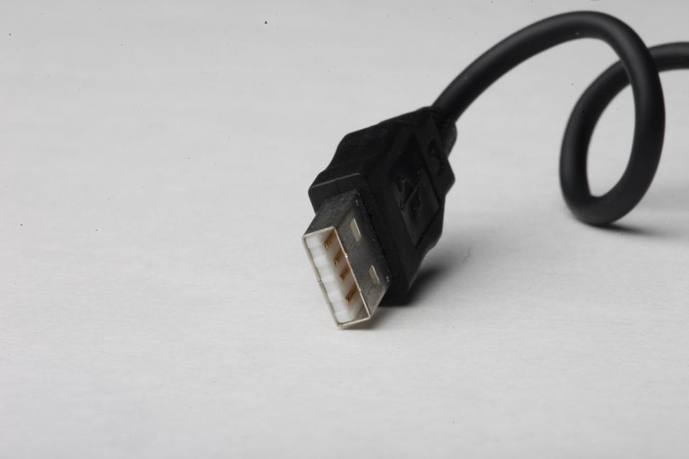 Free Image of USB cables 