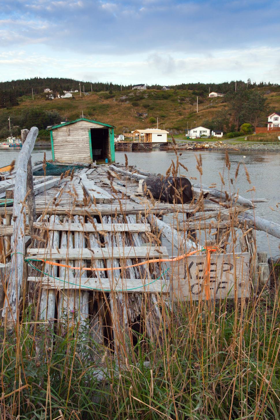Free Image of Old fishing stage 