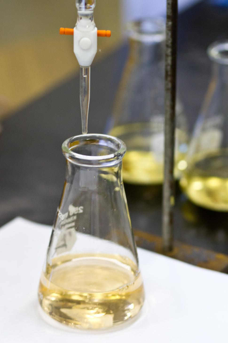 Free Image of Titration 