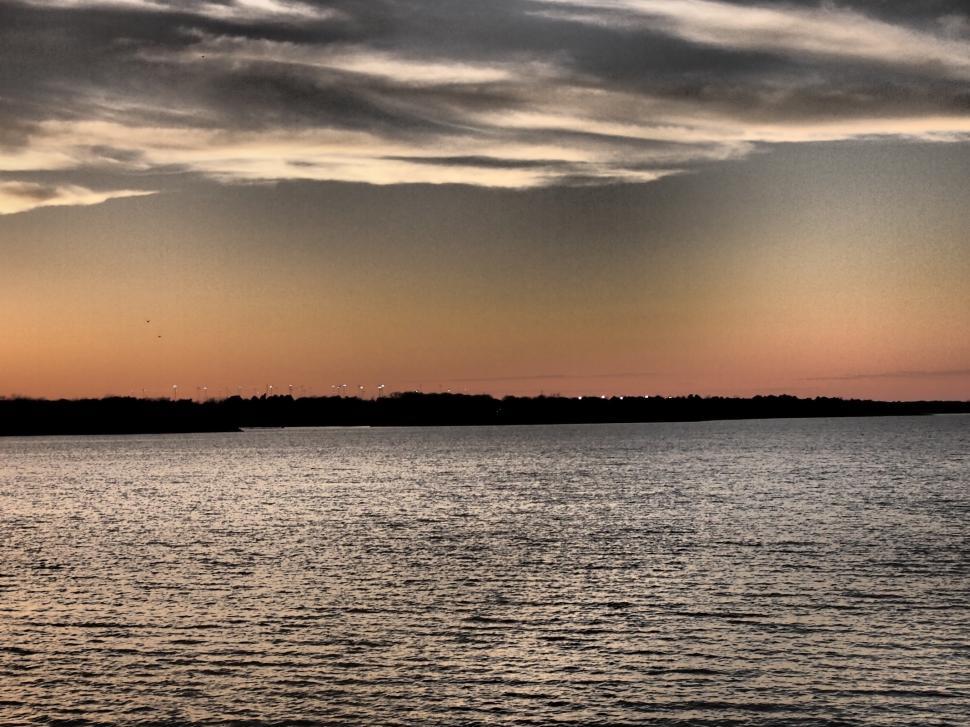 Free Image of Dramatic Skys 
