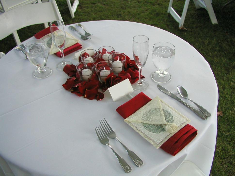 Free Image of Wedding Tables 
