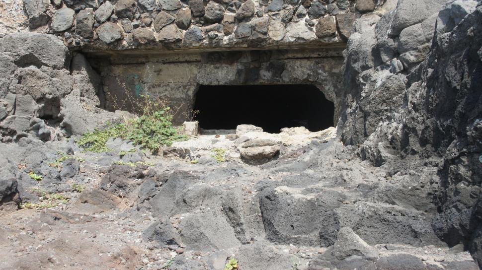 free-stock-photo-of-pearl-harbor-wwii-bunker-download-free-images-and