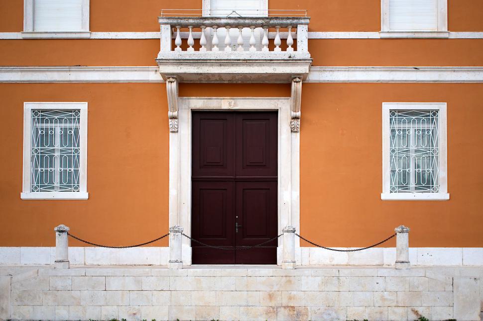 Free Image of Old door  