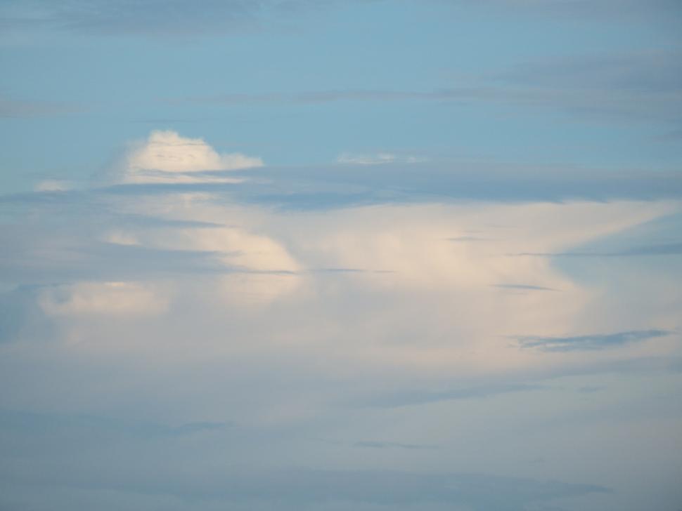 Free Image of Bly Sky Summer 