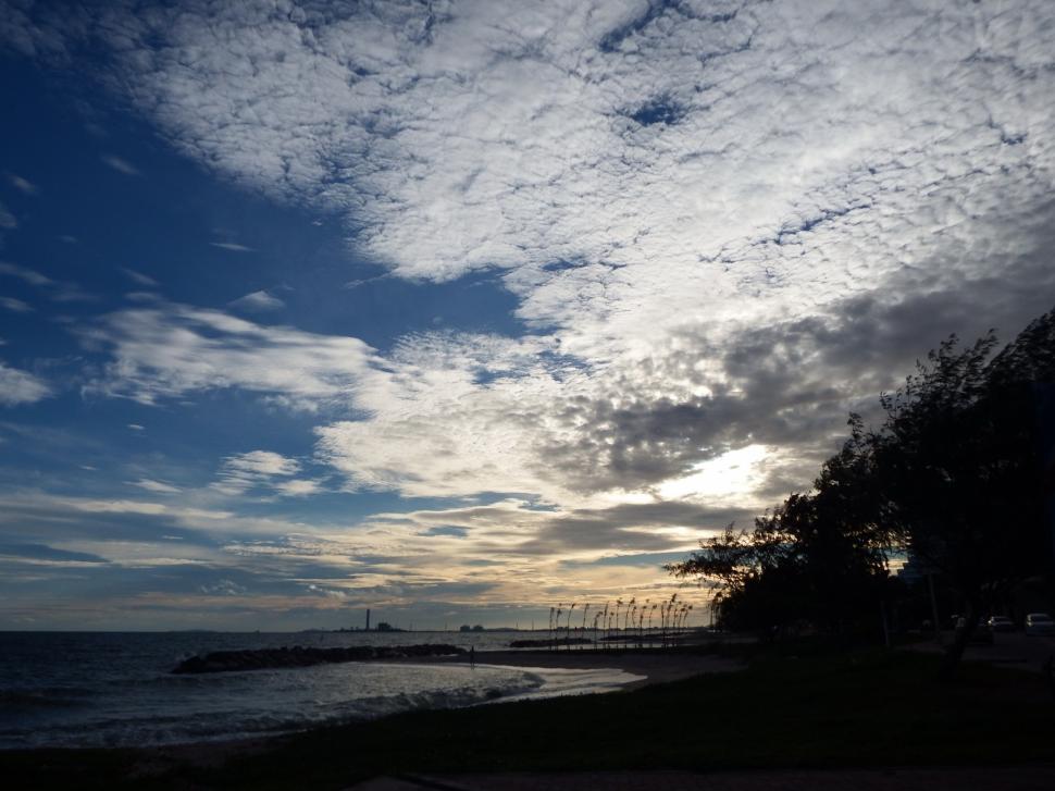 Free Image of Sunset Ocean View 