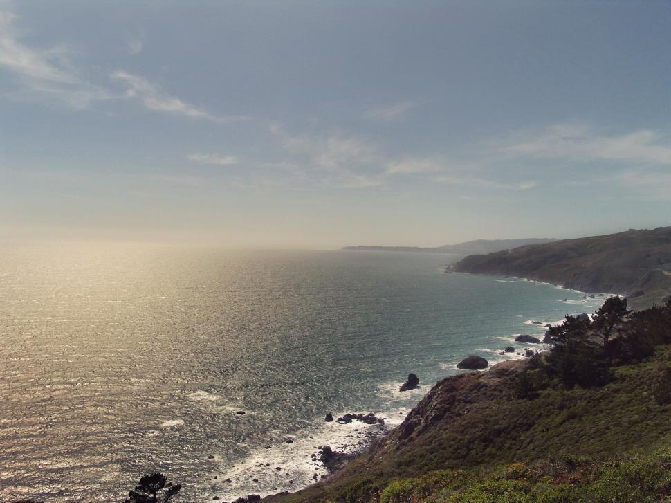 Free Image of Seashore 