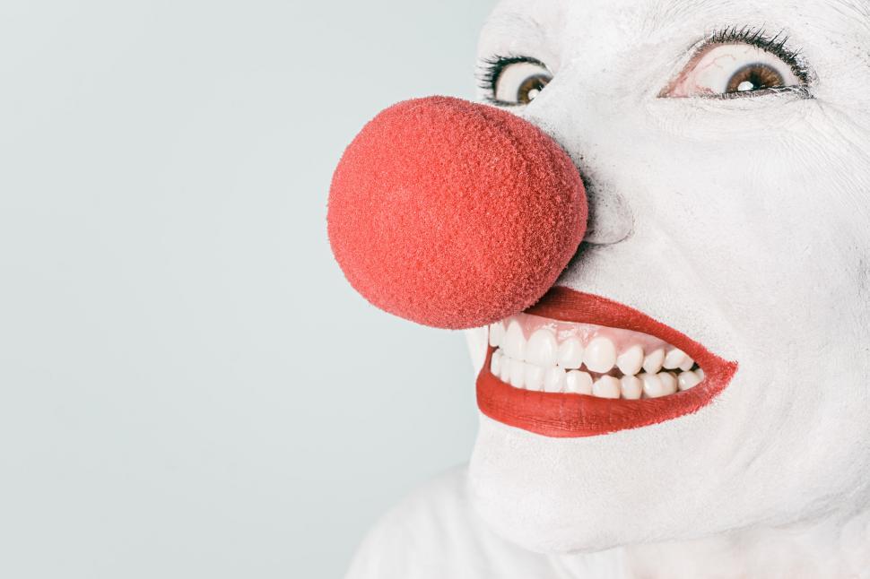 Free Image of Pale clown 