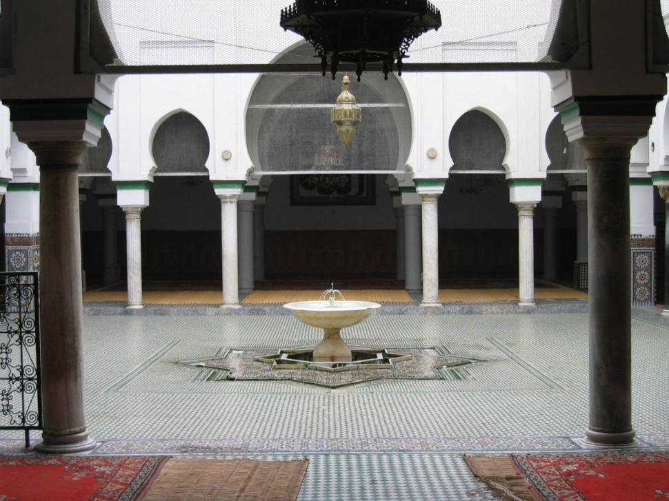 Free Image of Fes medina 