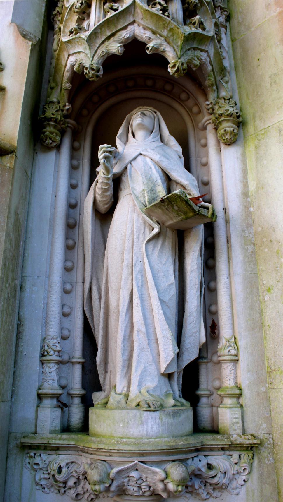 Free Image of Statue of Virgin Mary in Sintra, Portugal 