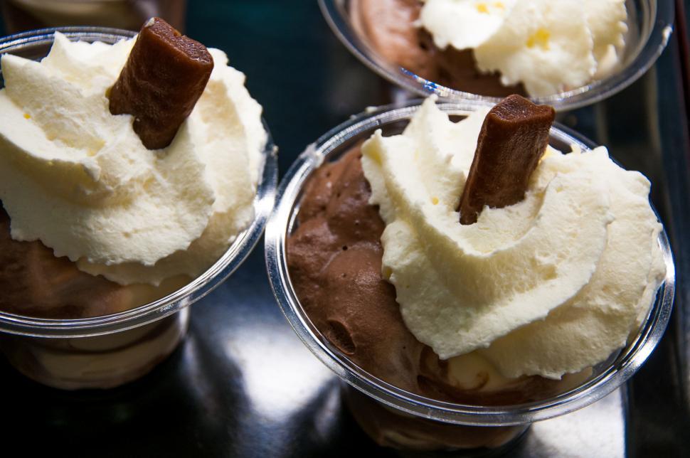 Free Image of chocolate mouse whipped cream 