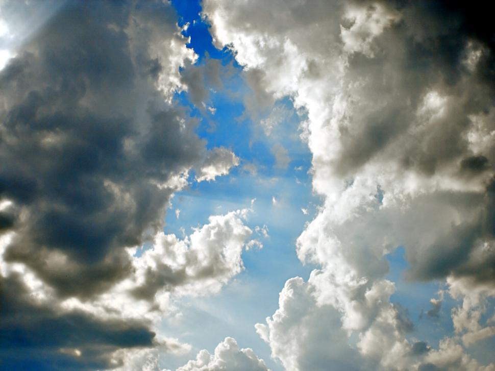 Free Image of Clouds 