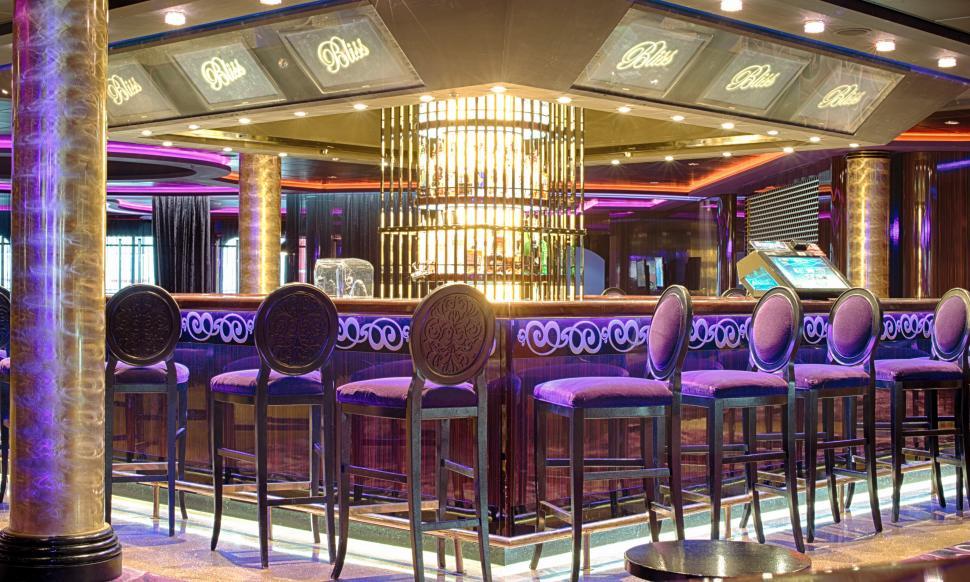 Free Image of Interior of a bar 