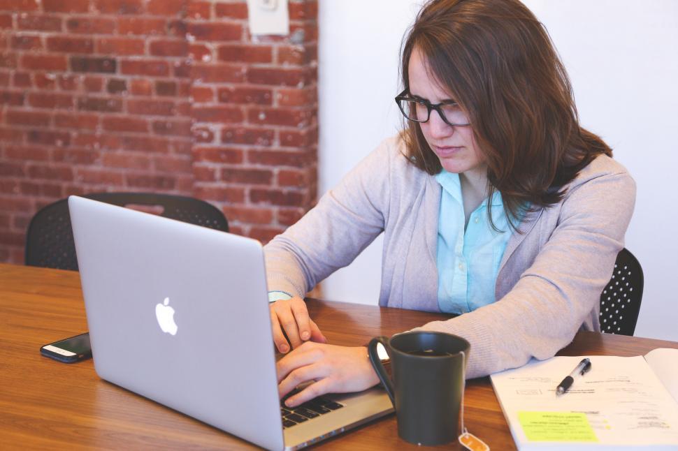 Free Image of Browsing in office 