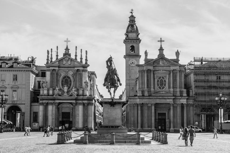 Free Image of Piazza San Carlo, Turin, Italy 