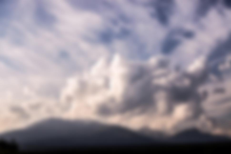 Free Image of Grey and white clouds  
