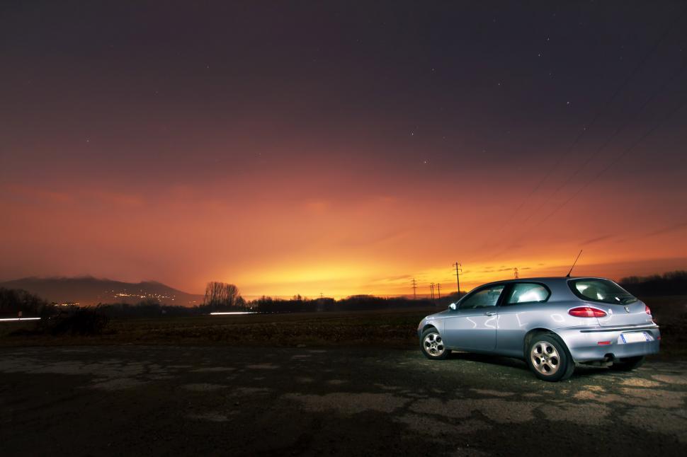 Free Image of Sunset over the city 