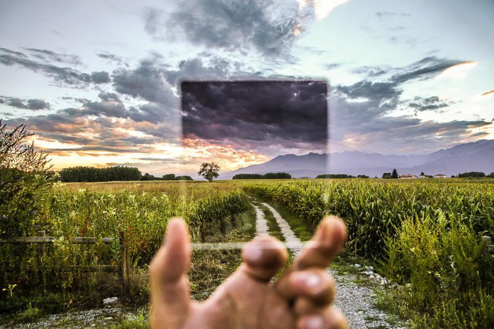 Free Image of Pastel sky and grey clouds through Natural Density ND filter 