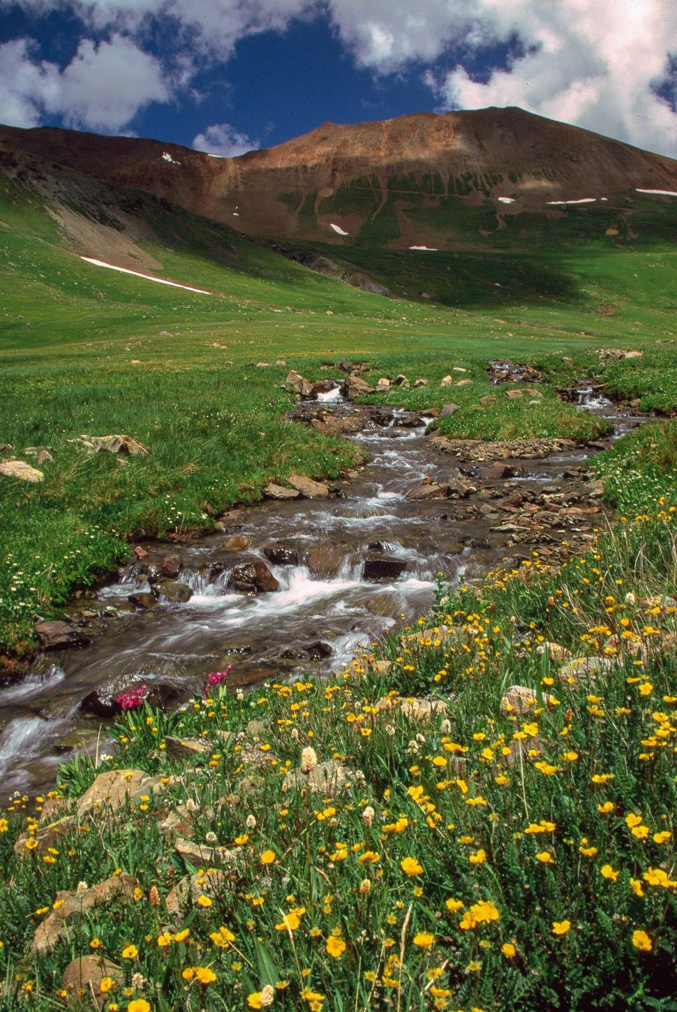 Free Image of Cinnamon Pass 