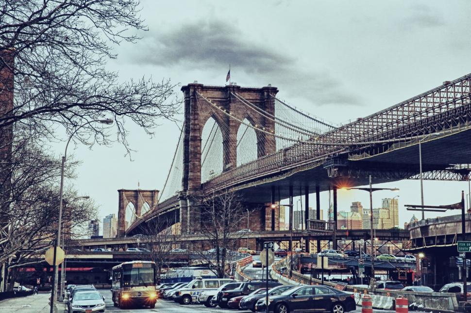 Free Image of Busy Street and Bridge With Heavy Traffic 