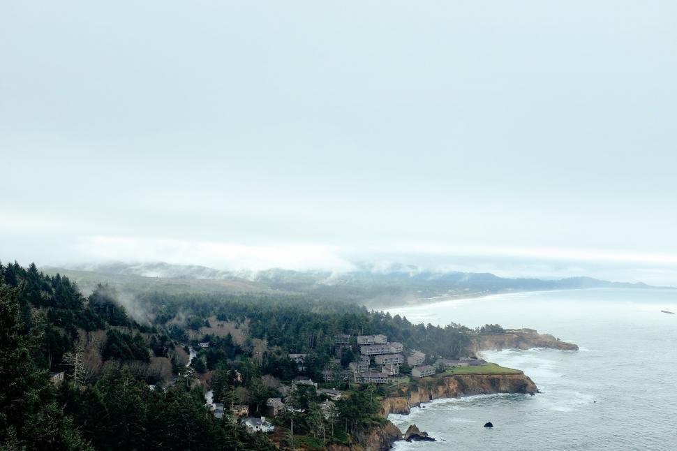 Free Image of Scenic View of the Ocean From a Hill 