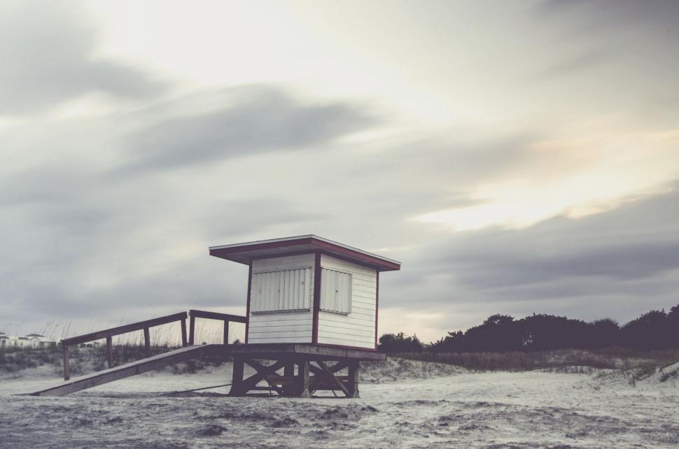 Free Image of Lifeguard Tower on Sandy Beach 