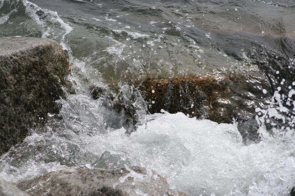 Free Image of Ocean Spray 