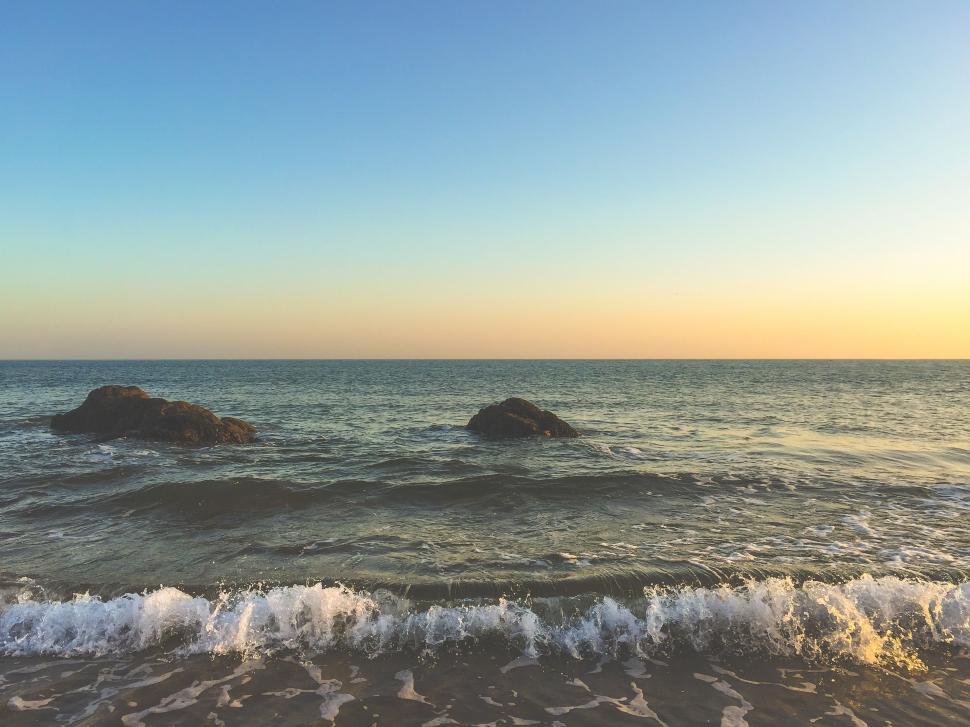 Rocky beach Wallpaper 4K, Sunset, Seascape, Coastline