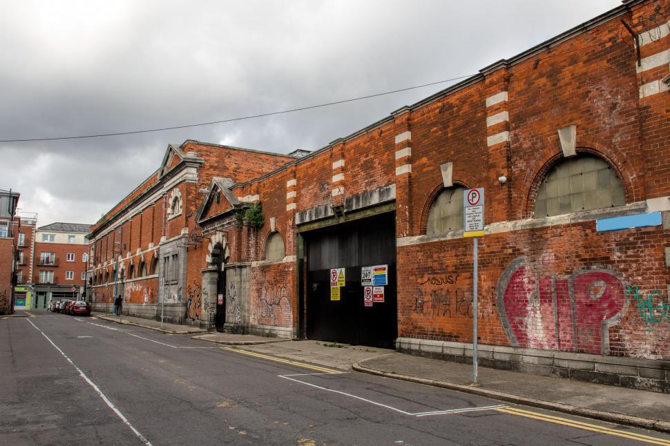 Free Image of Abandoned Building 