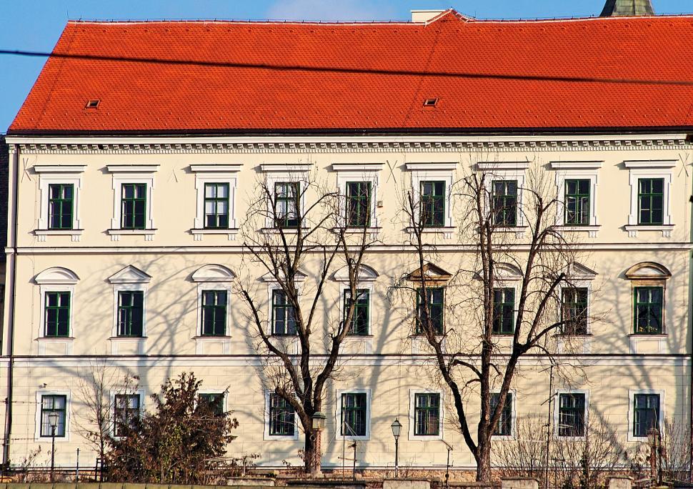 Free Image of Old building 