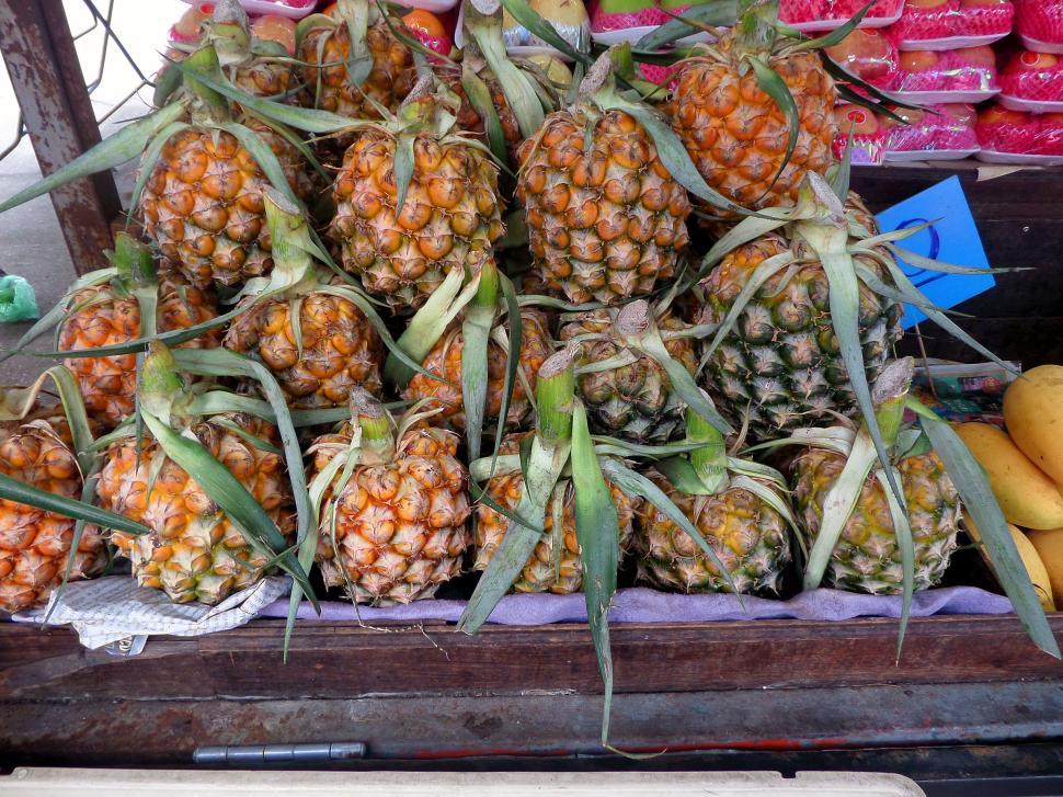 Free Image of Pineapple  