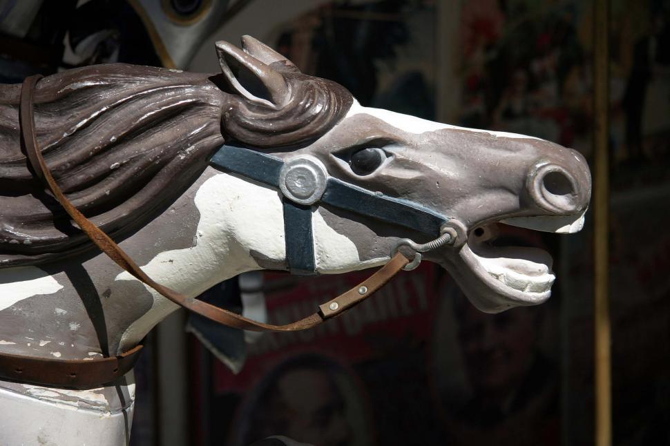 Free Image of Close Up of a Statue of a Horse 