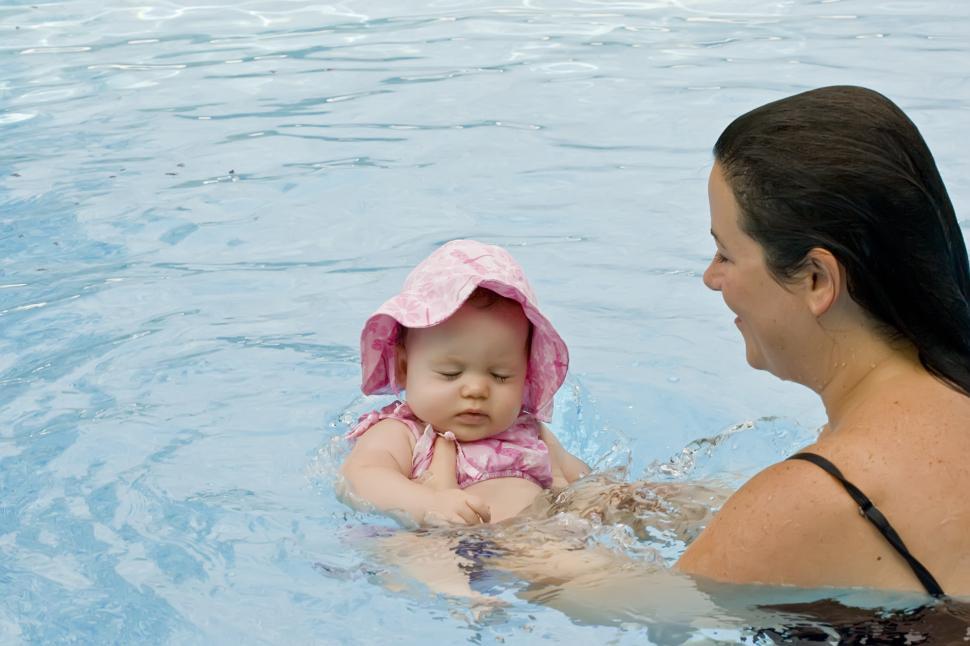 Free Image of Family fun 