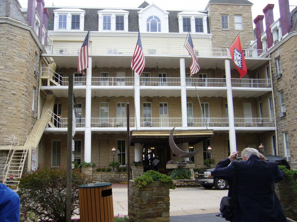 Free Image of Building Exterior 