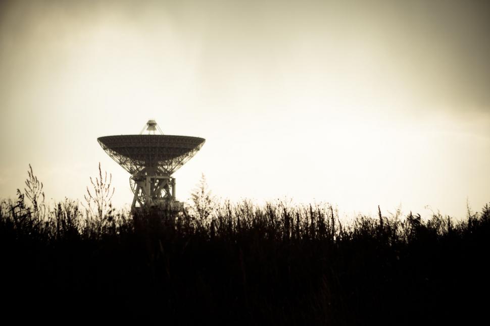 Free Image of Satellite Dish in Field 