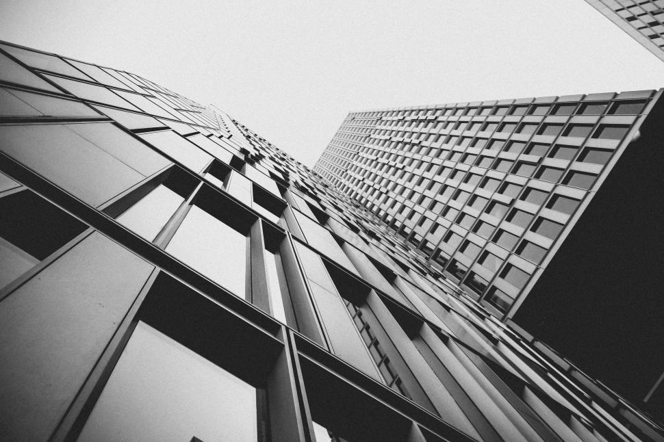 Free Image of Impressive Urban Skyline With Tall Buildings 