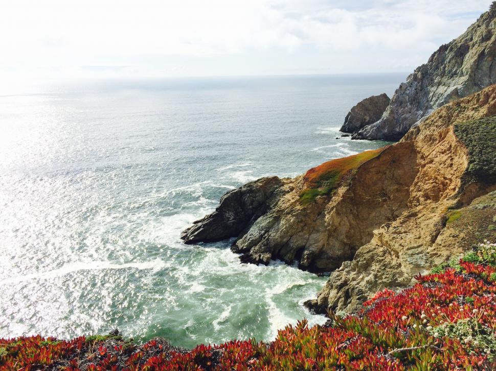 Free Image of A View of the Ocean From a Cliff 
