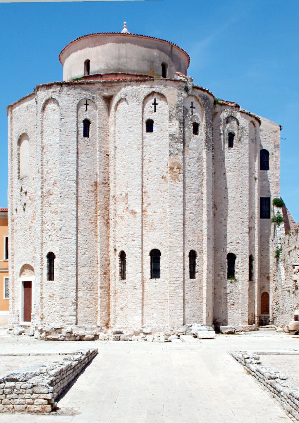 Free Stock Photo of St Donat Download Free Images and Free Illustrations