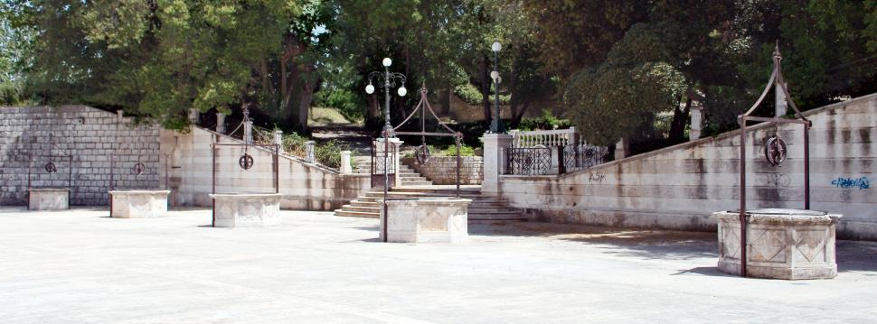 Free Image of Five wells square 