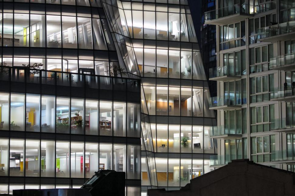 Free Image of Bright Modern Office 