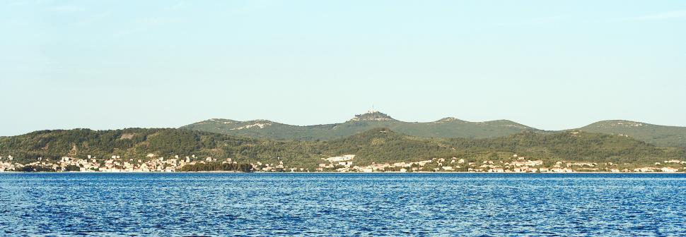 Free Image of The island 