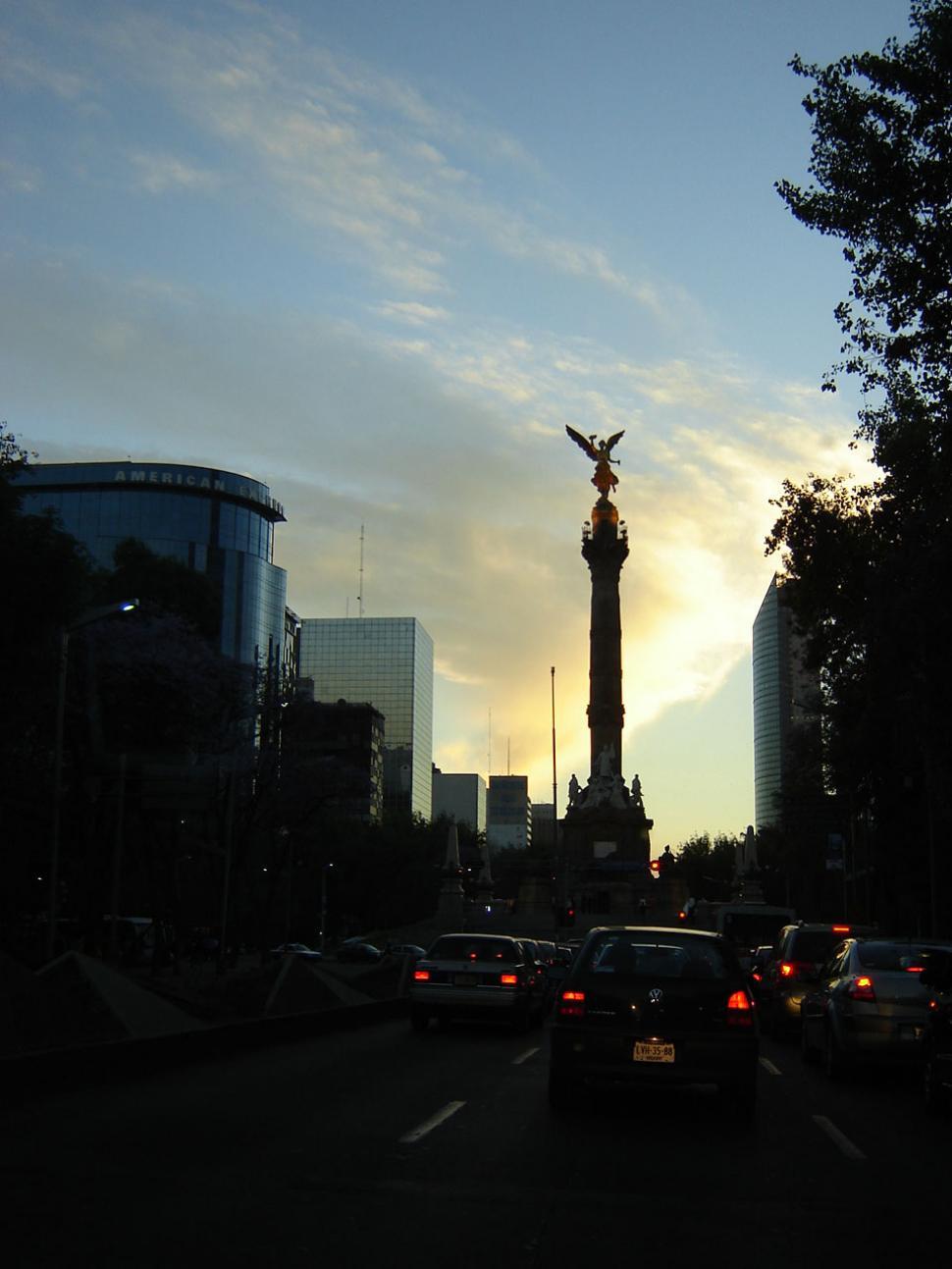 Free Image of Bustling City Street Filled With Traffic 
