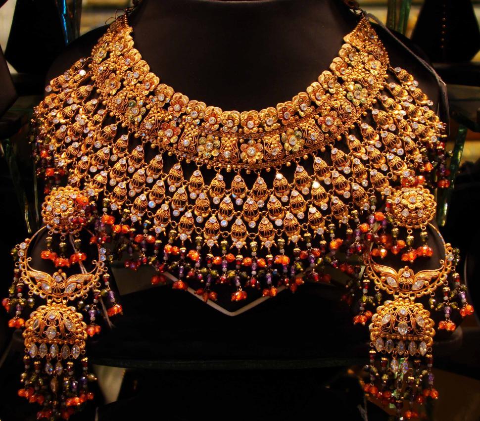 Free Image of Golden Necklace with Stones 