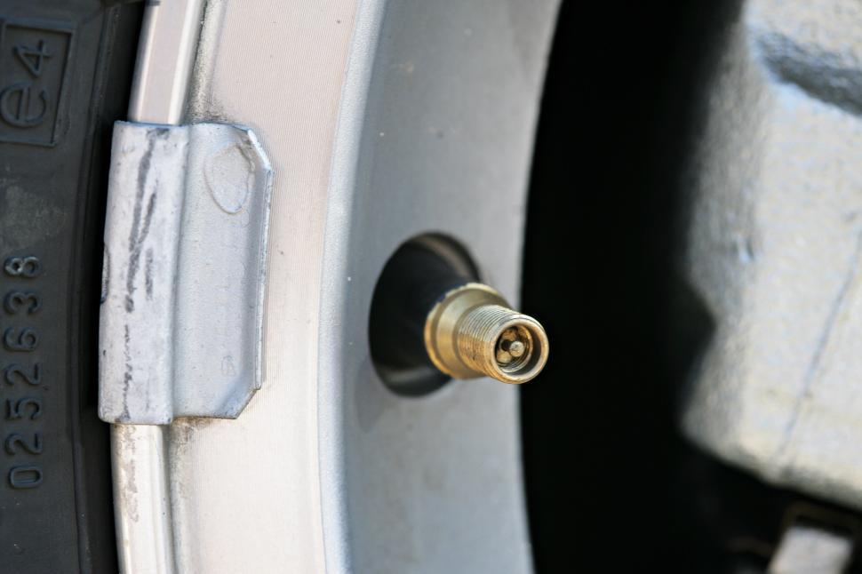 Free Image of Valve Stem 