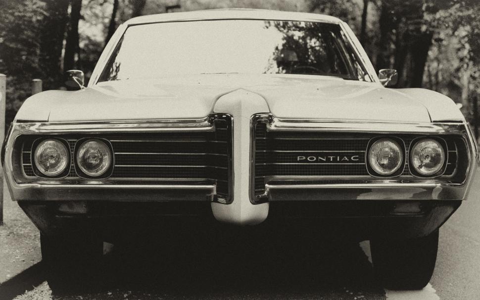 Free Image of Car Parked on Side of Road 