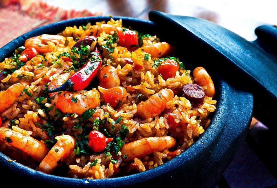 Free Image of Blue Bowl Filled With Rice and Vegetables 