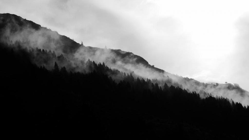 Free Image of Majestic Mountain Range in Black and White 
