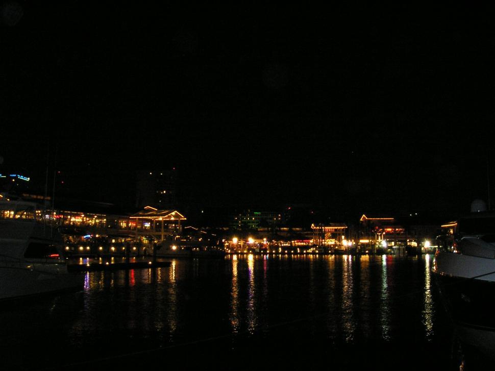 Free Image of Miami Bayside Marketplace 