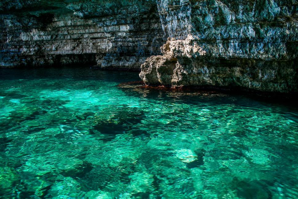 Free Image of Rocky Outcrop in Water 